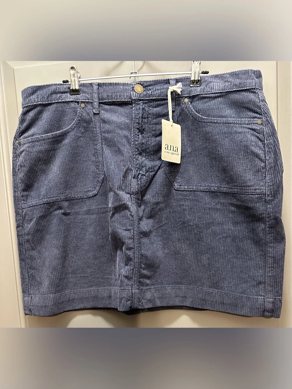 A.N.A. Size 14 Gray Corduroy Skirt NWT - Picture 1 of 6